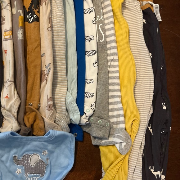 Baby Boy Lot 3M-12M - Picture 3 of 3